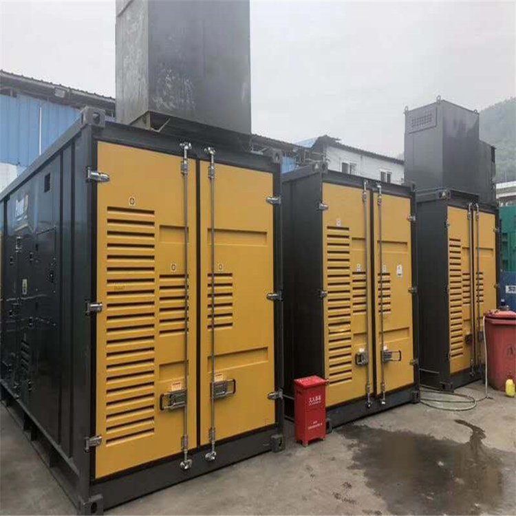 凤凰镇温度变化对不同类型欠压保护装置的可靠性影响有何差异？